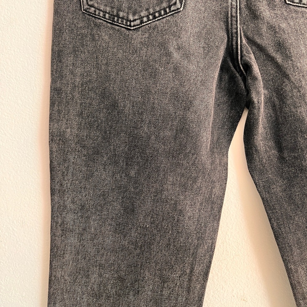 Express women’s Distressed high rise straight ankle Black Jeans. Size 4 - Picture 9 of 12